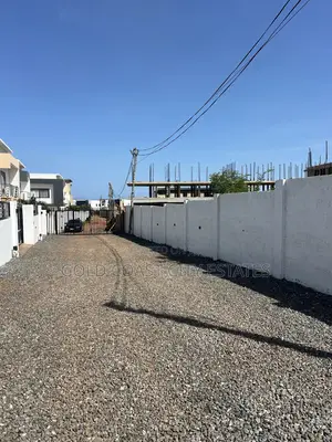 Land For Sale At Manet East Airport