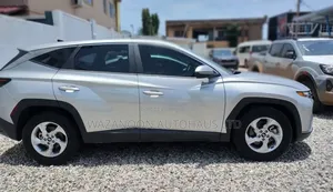 Hyundai Tucson Limited 2022 Silver