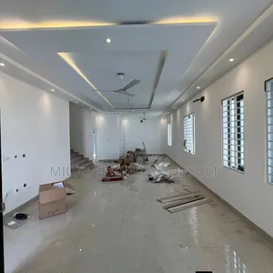 4bdrm House in Ars Ogbojo, Accra Metropolitan for sale