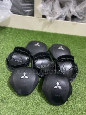 Outlander 2016-2017-2018-2019-2020 Airbag Cover Available