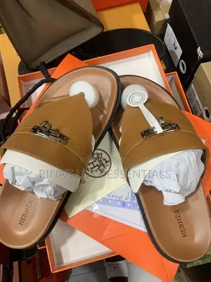 Trendy Slippers
