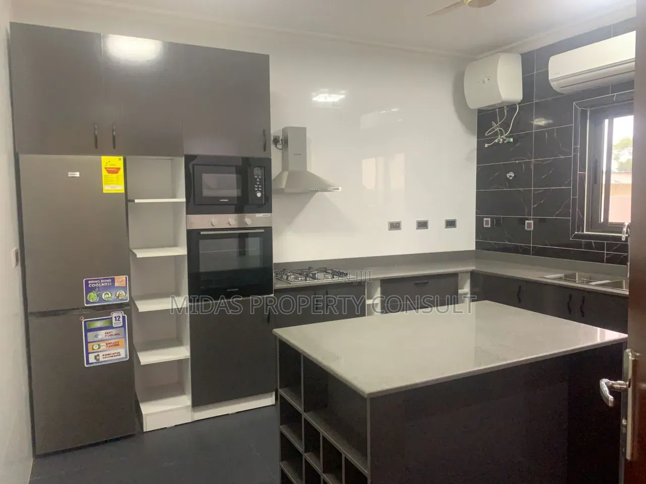 4bdrm Townhouse / Terrace in East Legon, Accra Metropolitan for rent