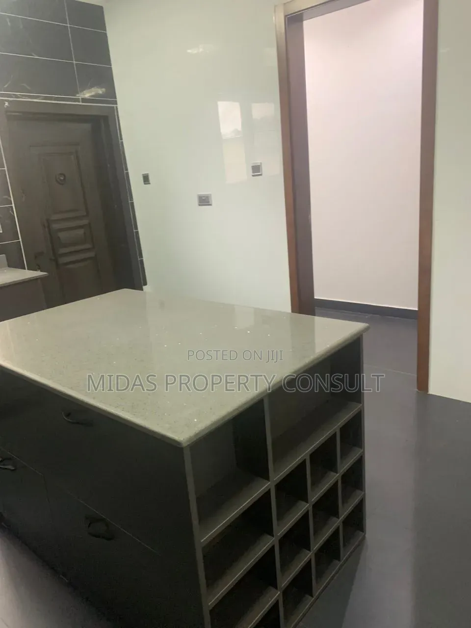 4bdrm Townhouse / Terrace in East Legon, Accra Metropolitan for rent