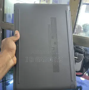 Laptop HP 250 G8 4GB Intel Celeron HDD+SSD 320GB