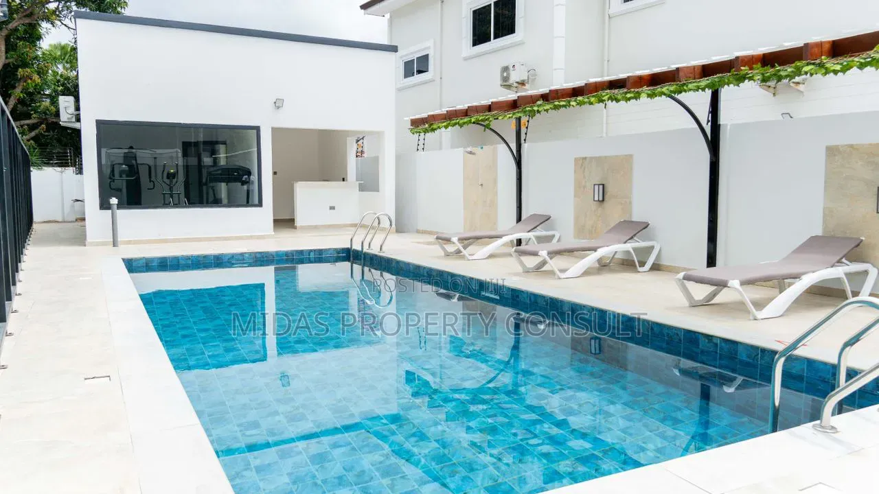 4bdrm Townhouse / Terrace in East Legon, Bawaleshie for rent