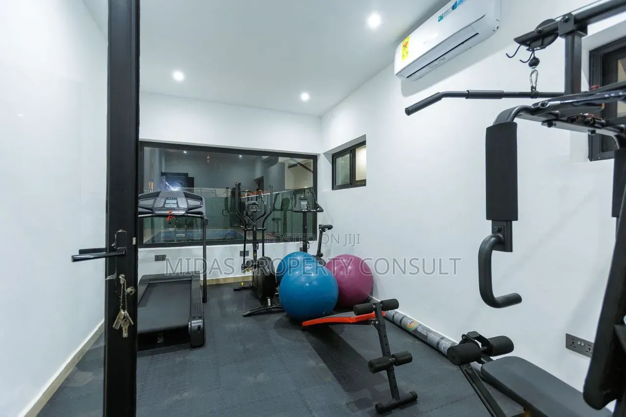 4bdrm Townhouse / Terrace in East Legon, Bawaleshie for rent
