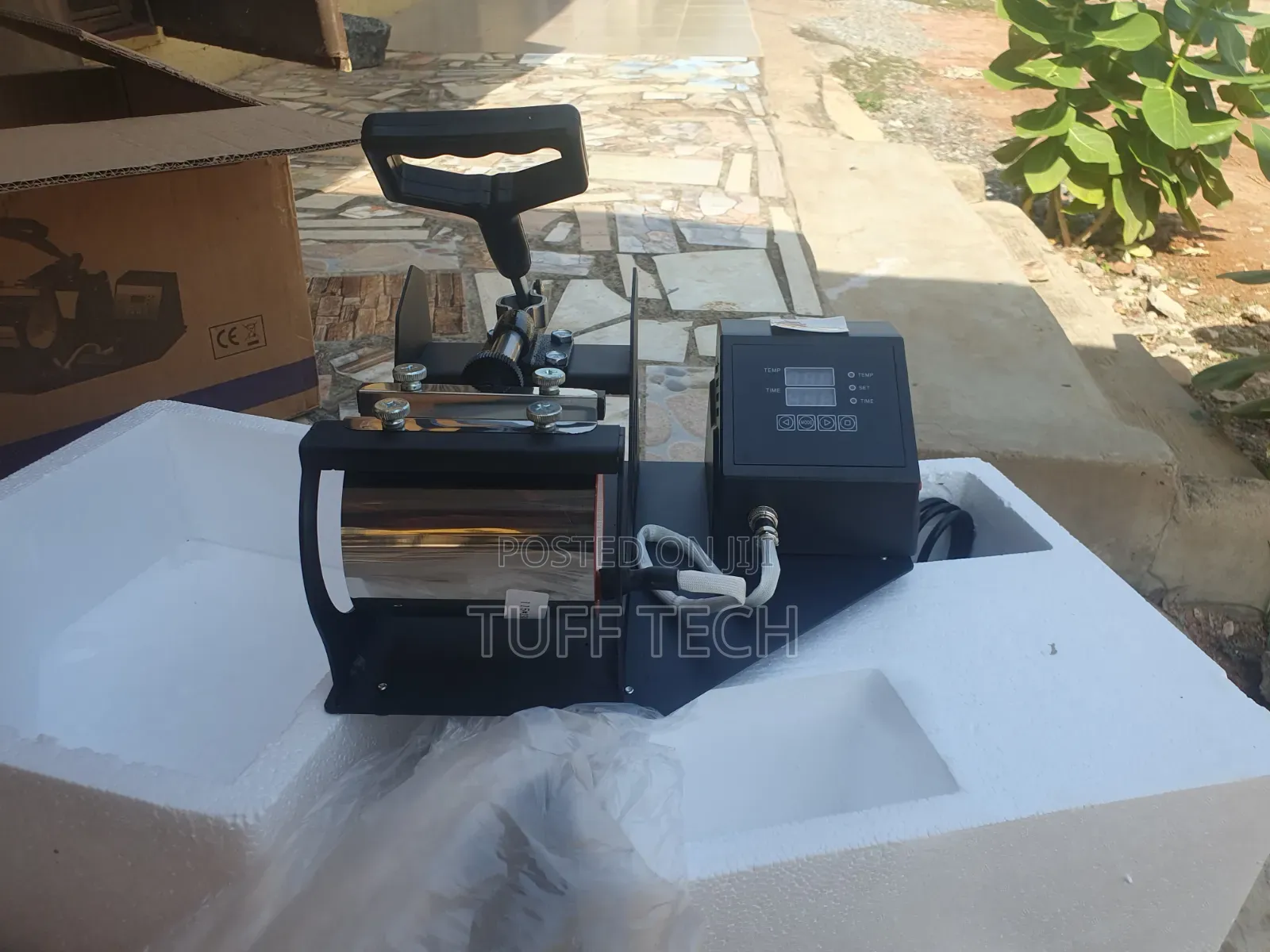 Mug Press Machine