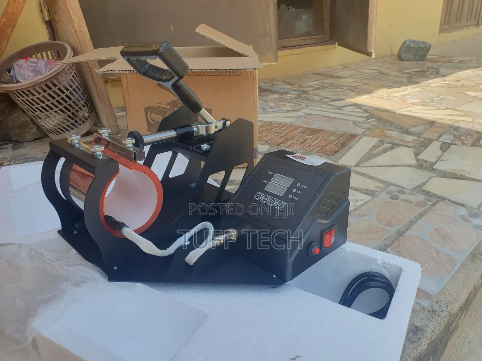 Mug Press Machine