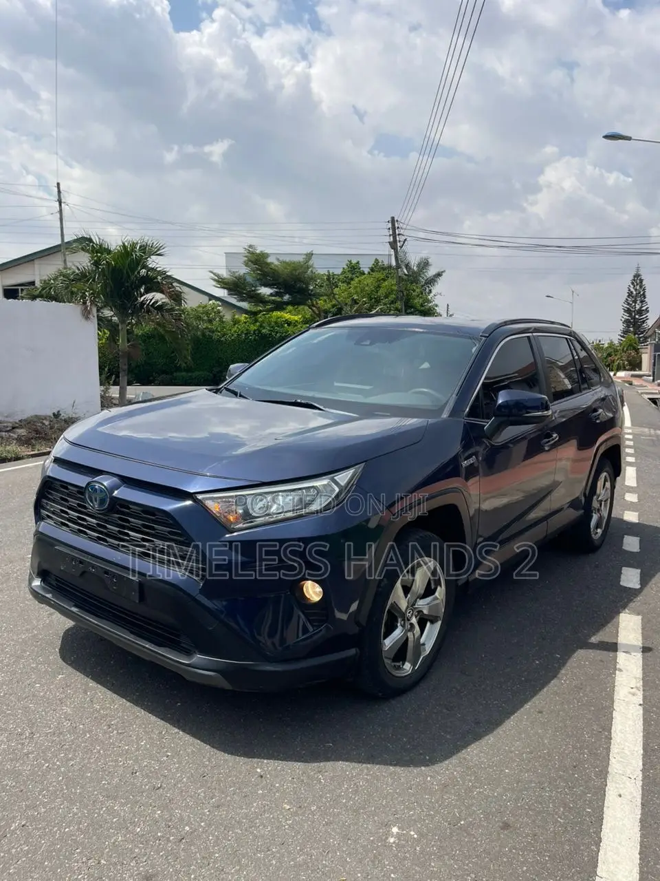 Toyota RAV4 XLE AWD 2020 Blue