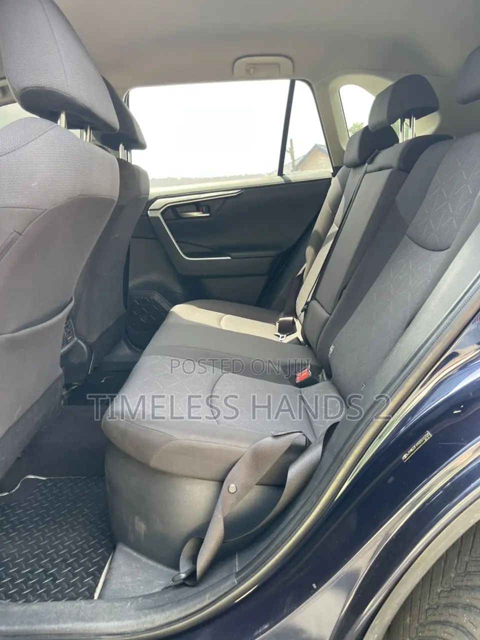 Toyota RAV4 XLE AWD 2020 Blue