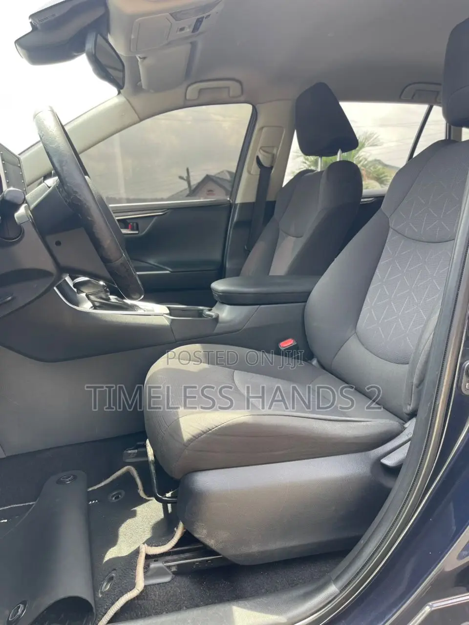 Toyota RAV4 XLE AWD 2020 Blue