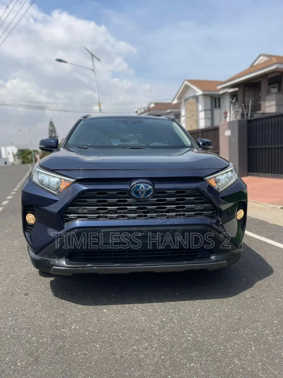 Toyota RAV4 XLE AWD 2020 Blue