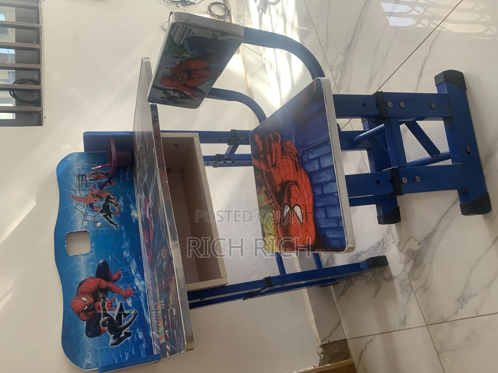 Kids Study Table and Chair