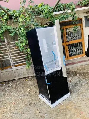 High Efficiency Legacy 311l Bottom Freezer Refrigerator