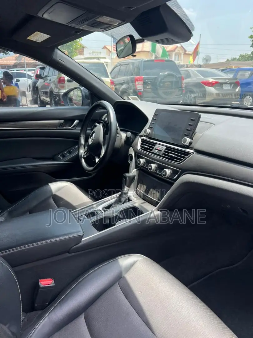 Honda Accord 2018 Gray