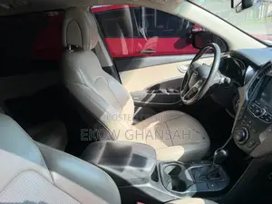 Hyundai Santa Fe 2015 Red