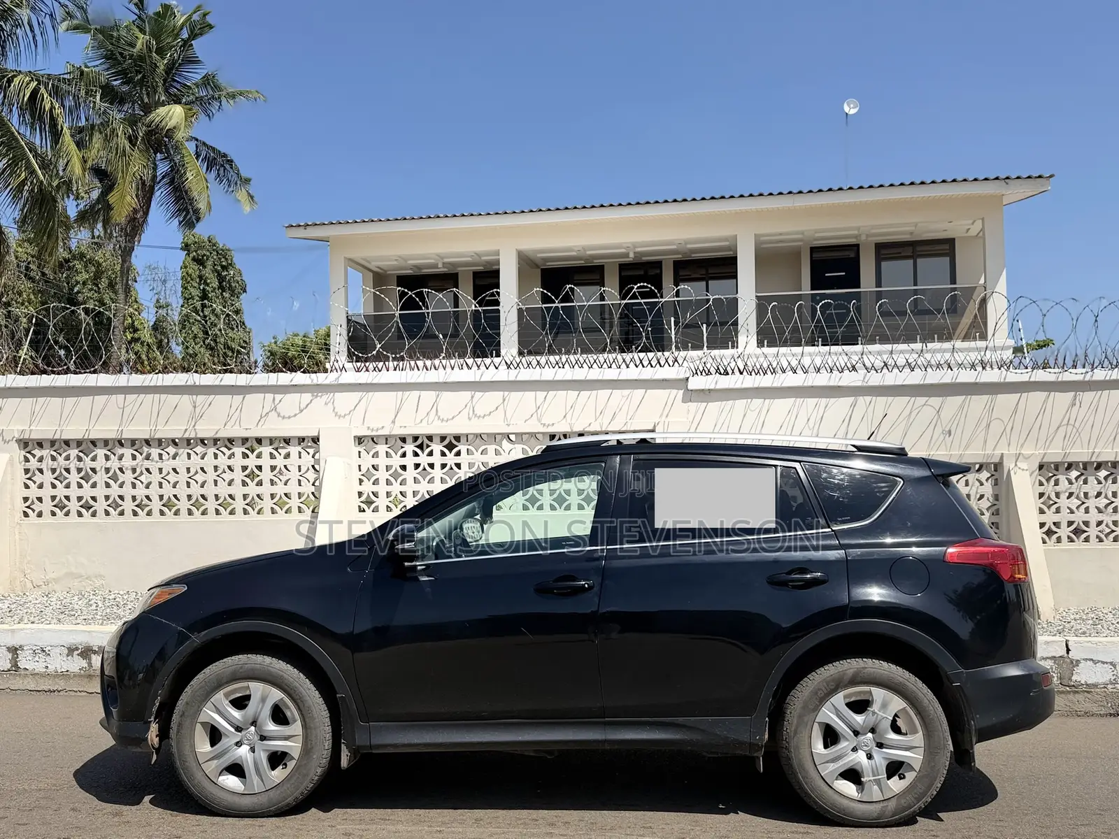 Toyota RAV4 LE 4dr SUV AWD (2.5L 4cyl 6A) 2014 Black