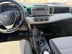 Toyota RAV4 LE 4dr SUV AWD (2.5L 4cyl 6A) 2014 Black