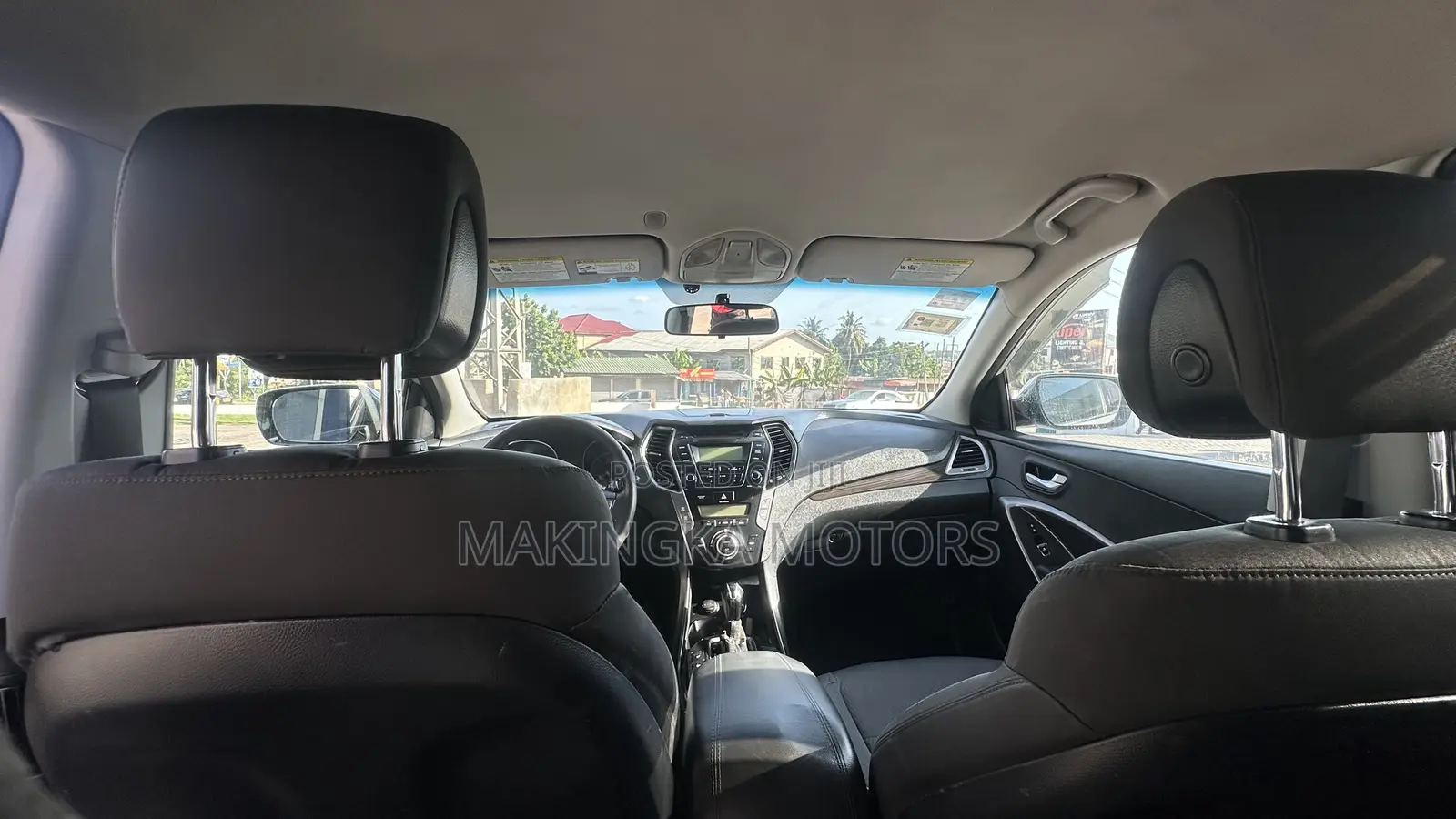 Hyundai Santa Fe GLS 4dr SUV AWD (3.3L 6cyl 6A) 2015 Silver