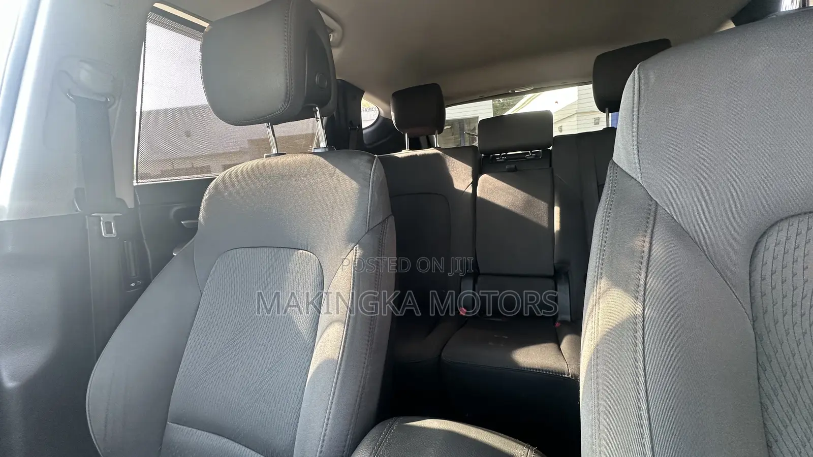 Hyundai Santa Fe GLS 4dr SUV AWD (3.3L 6cyl 6A) 2015 Silver