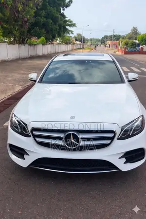 Mercedes-Benz E300 2017 White