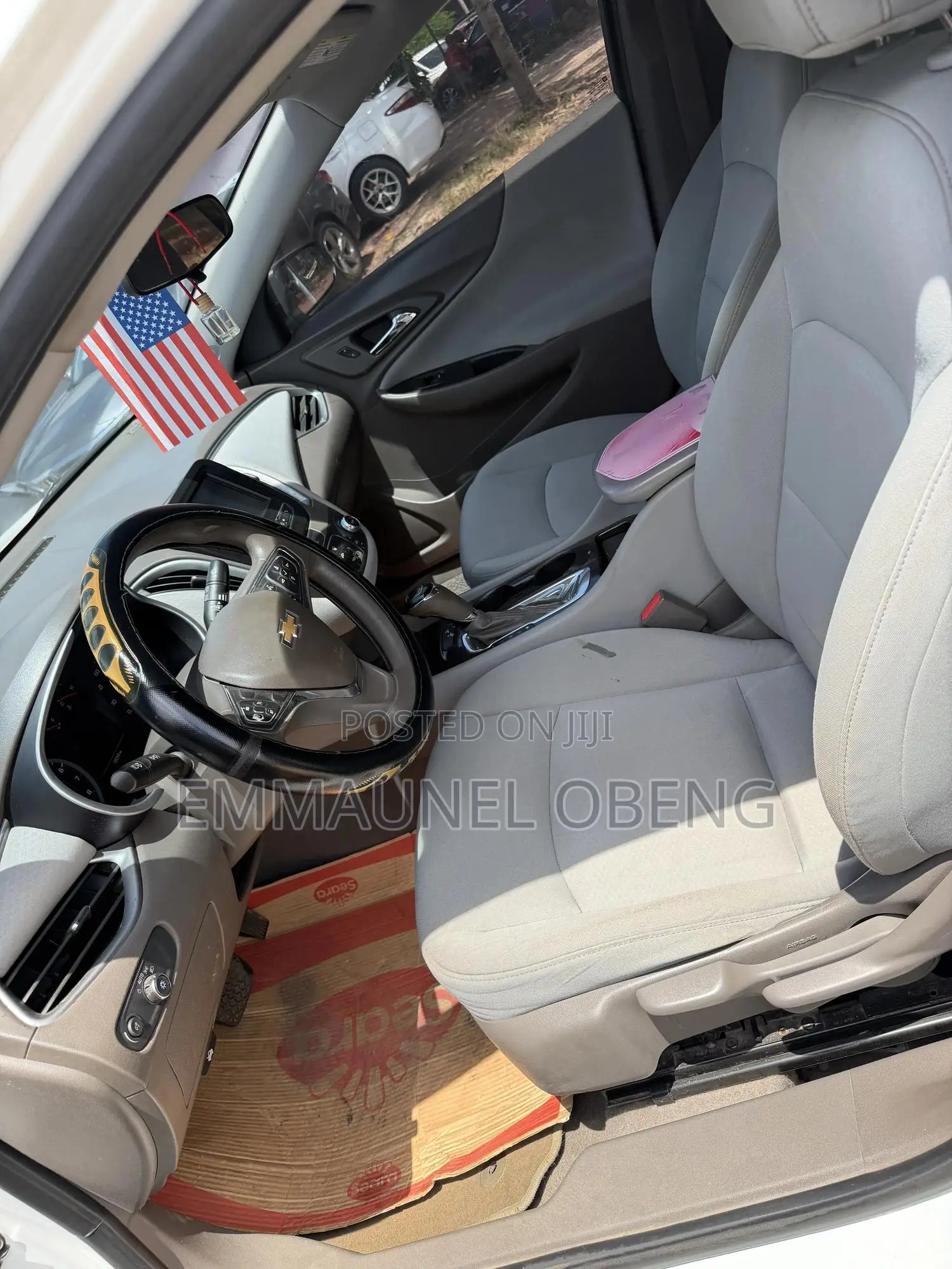 Chevrolet Malibu 2018 White