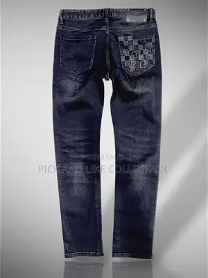 Clean Cut, Bold Vibe — Jeans Collection. Fit That Moves