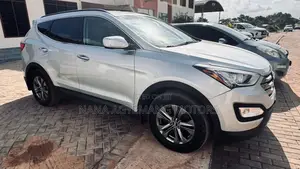 Hyundai Santa Fe 2015 Silver