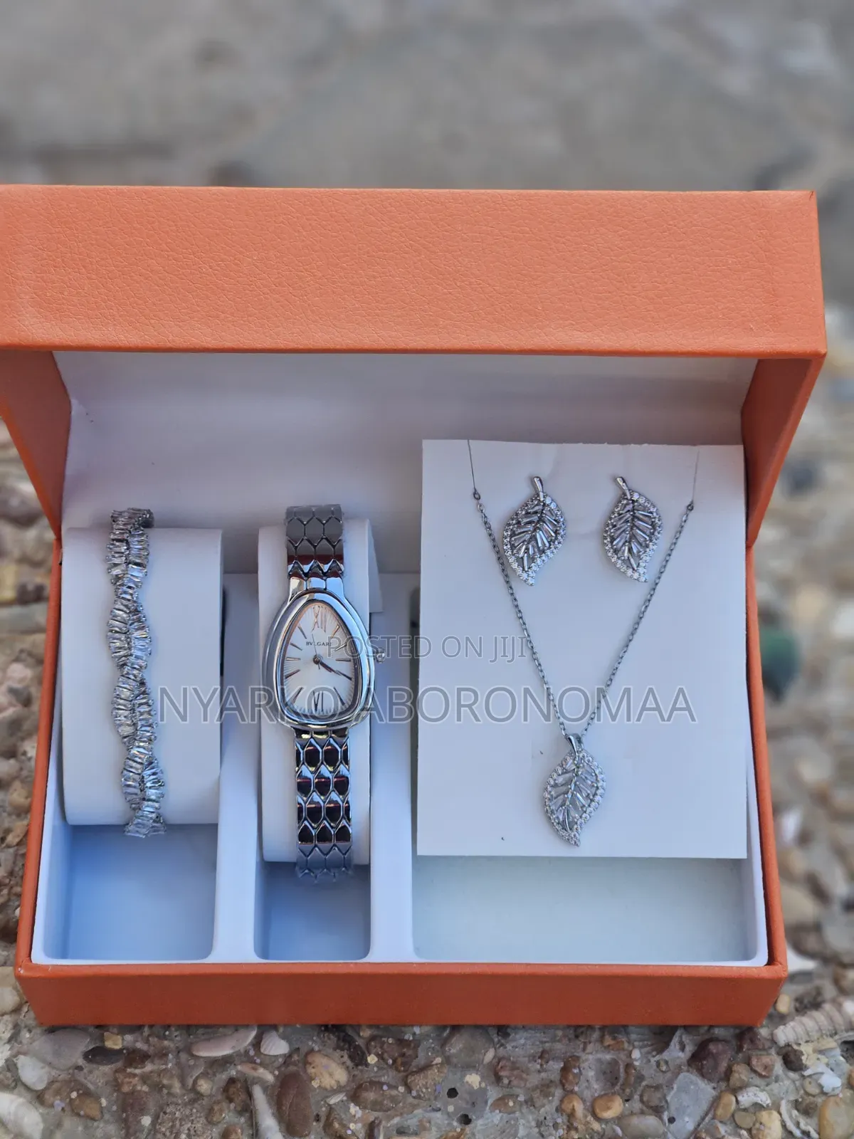 Classy Ladies Watch and Bracelet Jewelry Set