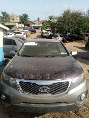 Kia Sorento 2013 Silver