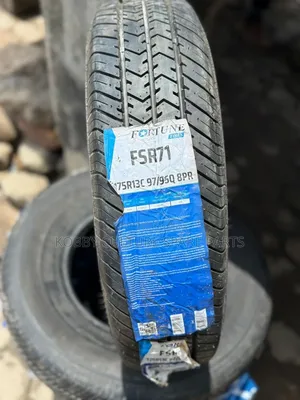 Original Brand New 175r13c Tyres Available for All Cars 