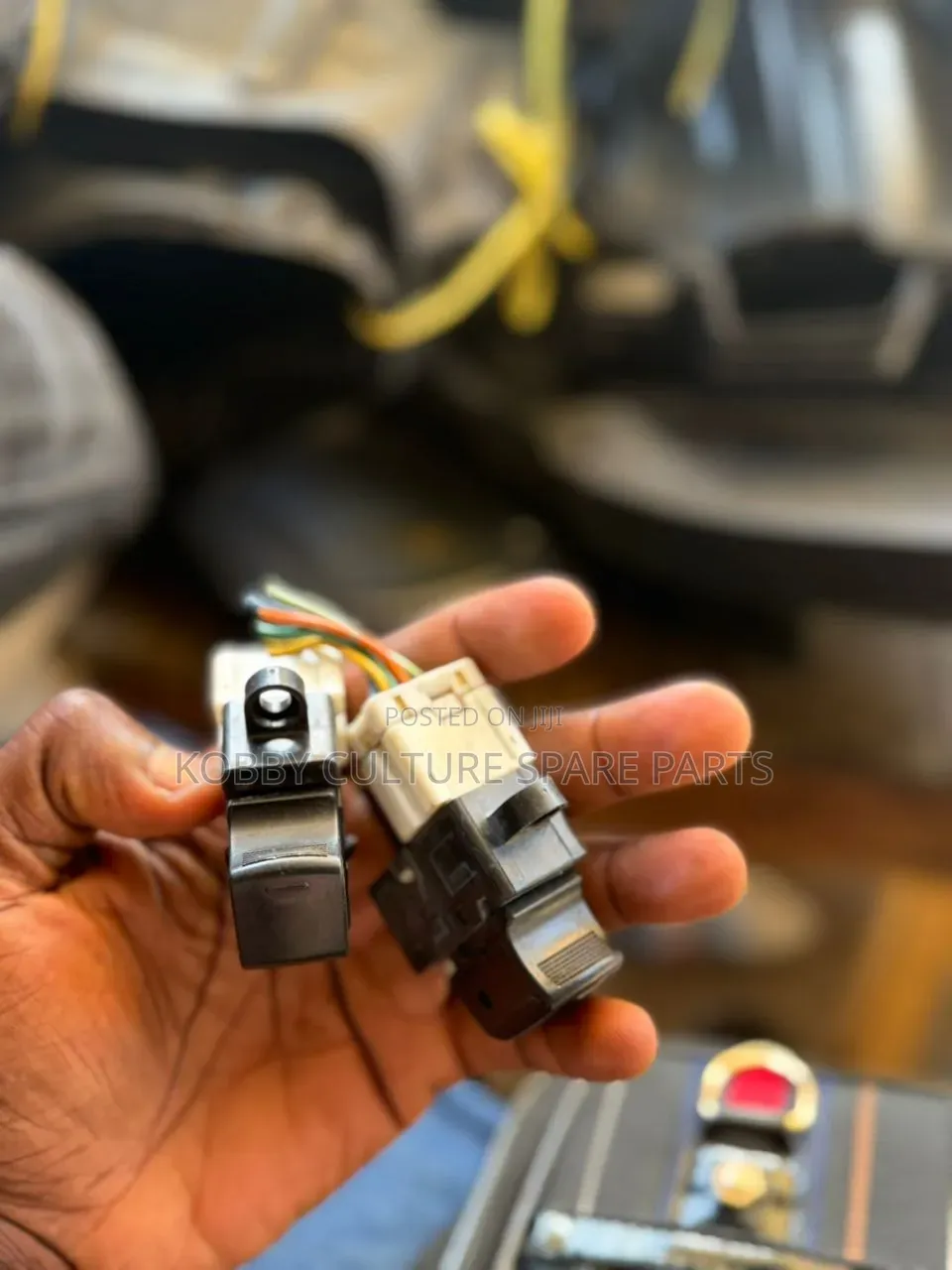 Original Car Door Switches or Controllers Available for All Cars