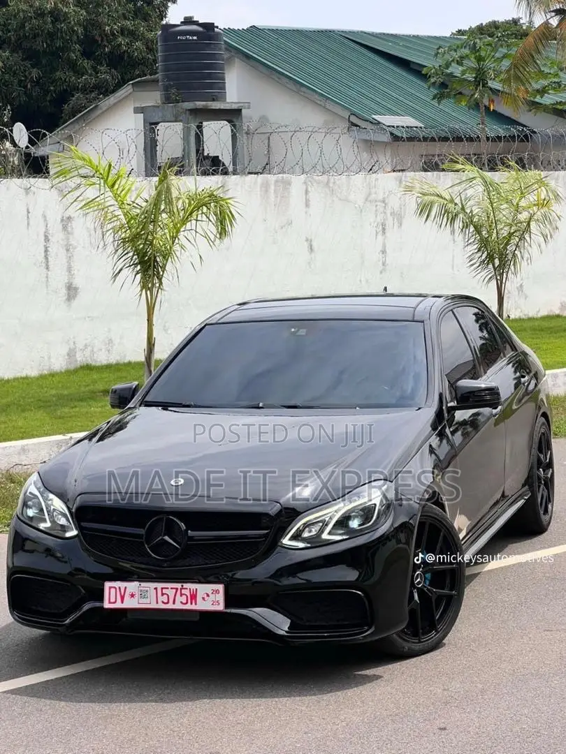 Mercedes-Benz E350 2016 Black