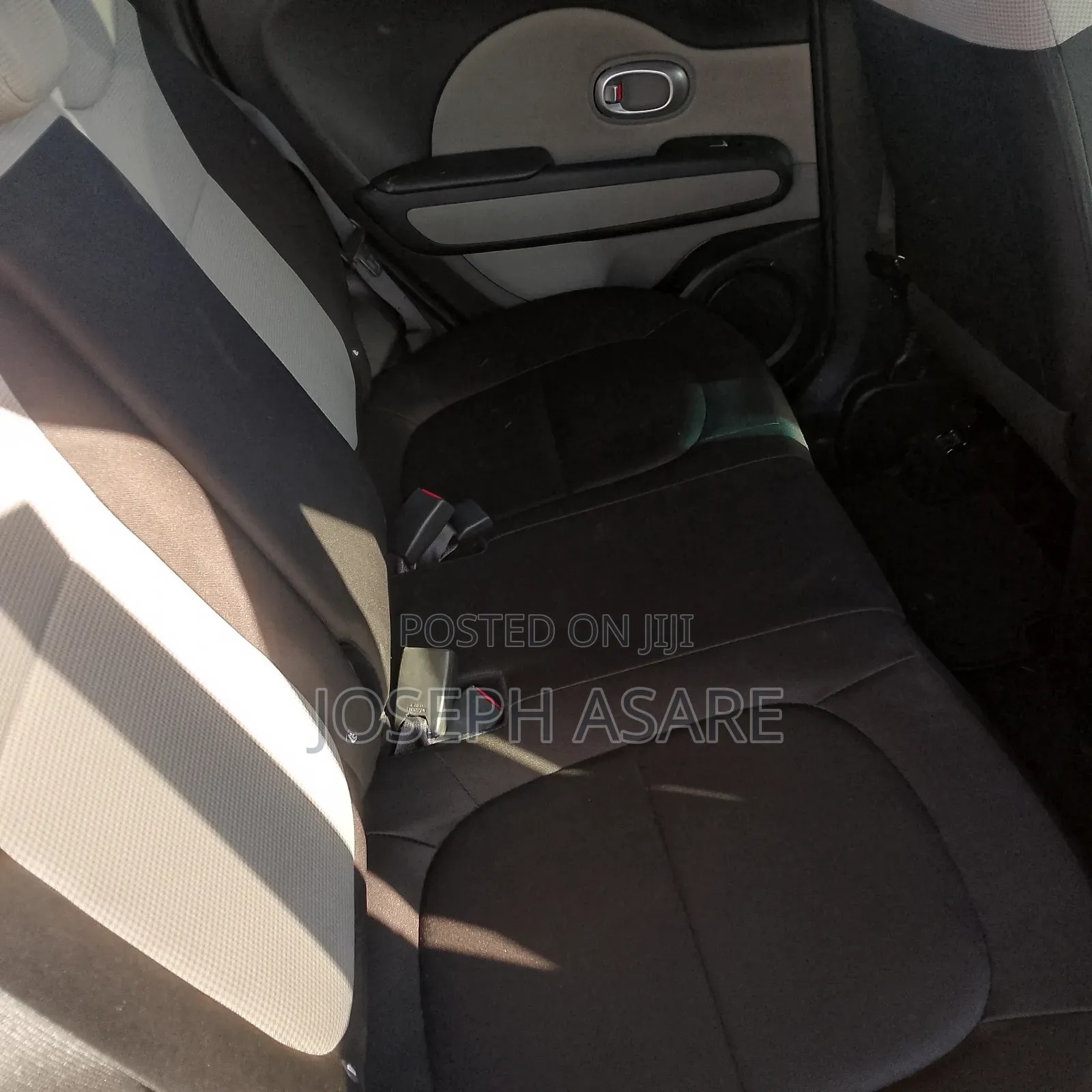 Kia Soul Base Hatchback 2017 Gray