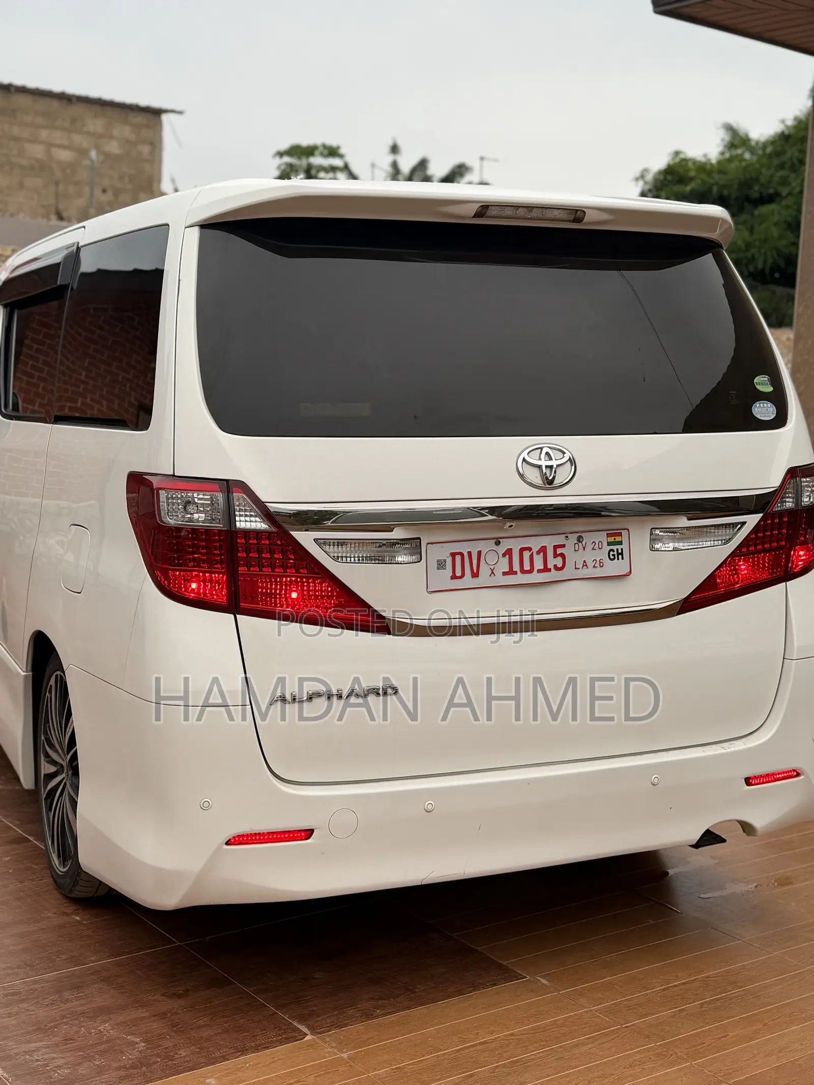Toyota Alphard 2.4 Petrol FWD 2014 White