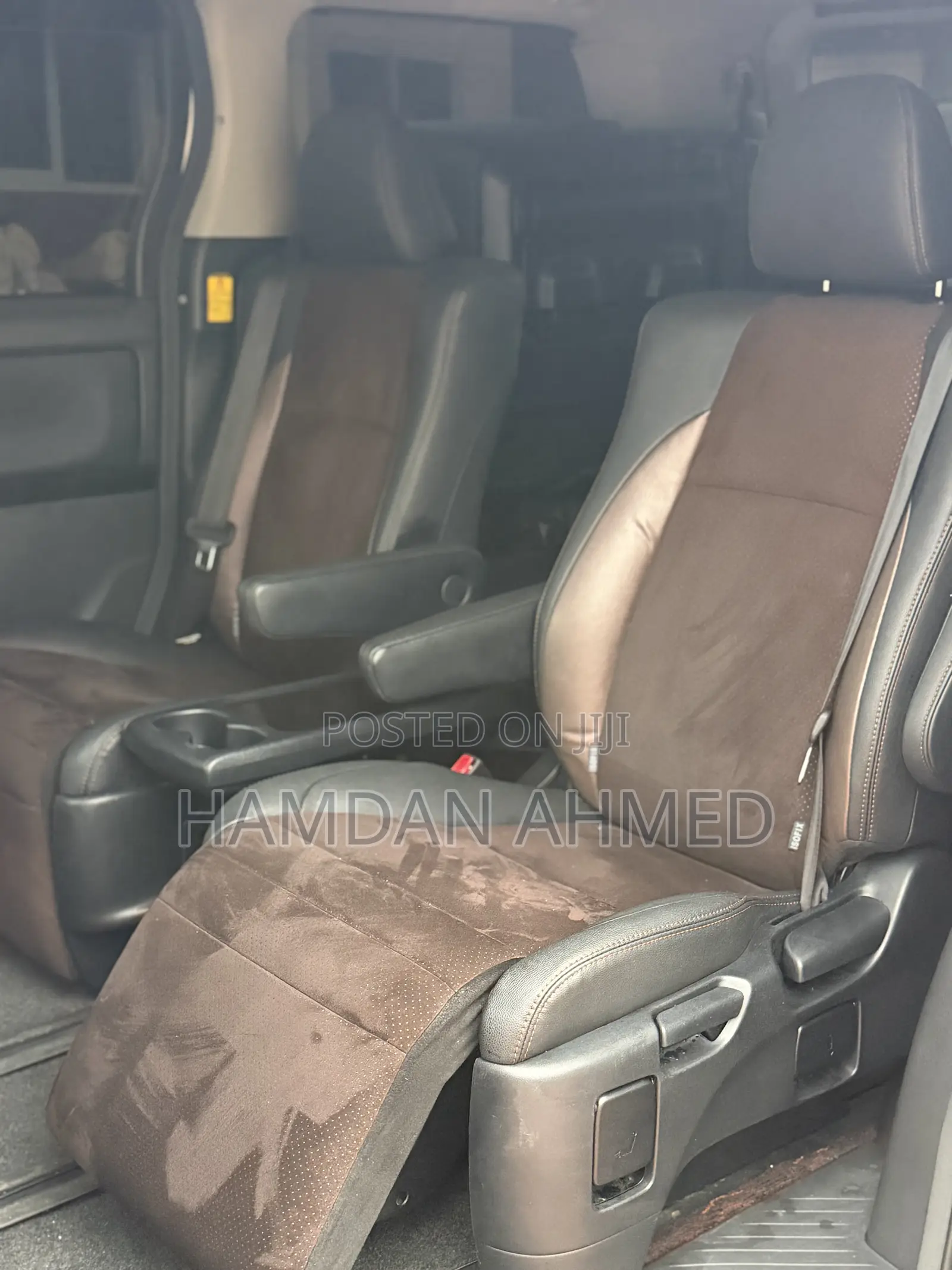 Toyota Alphard 2.4 Petrol FWD 2014 White