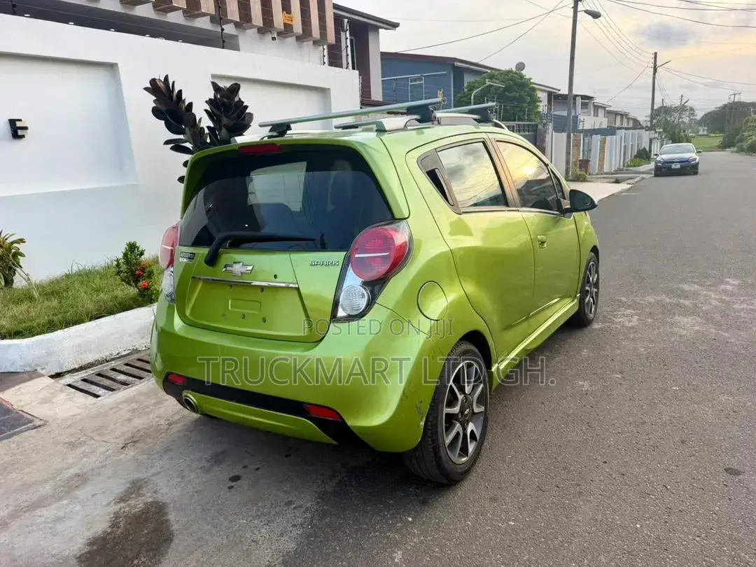 Chevrolet Spark 2013 Green