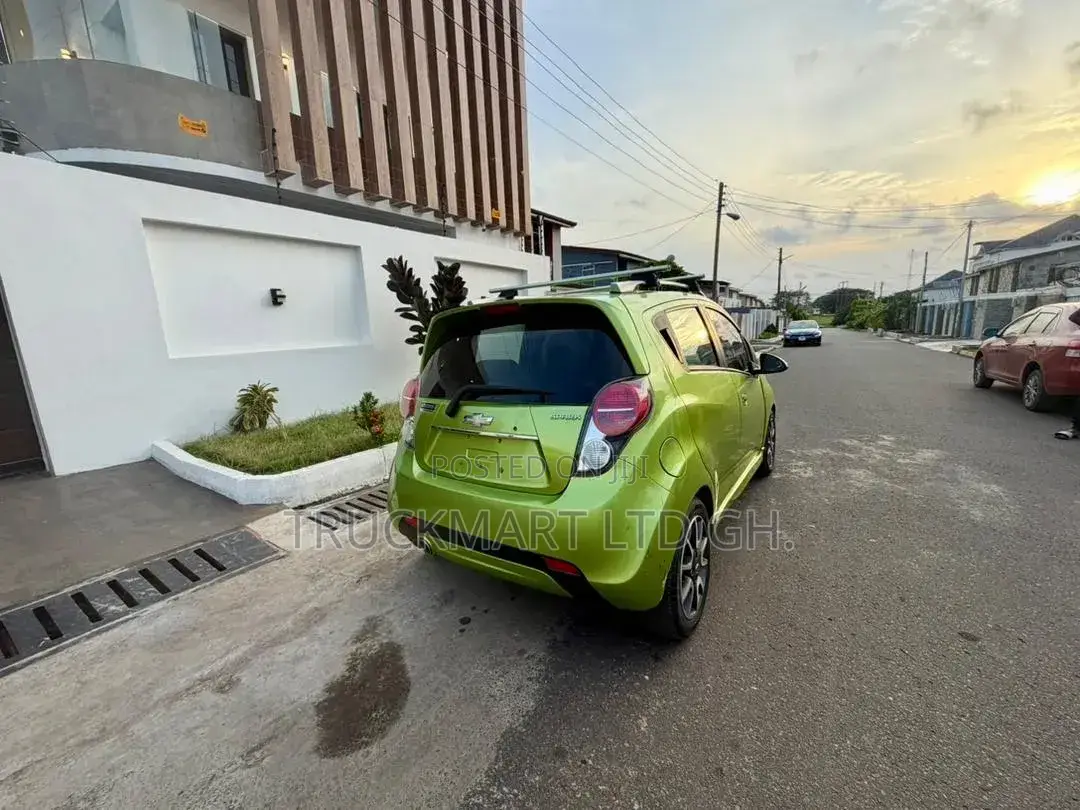 Chevrolet Spark 2013 Green