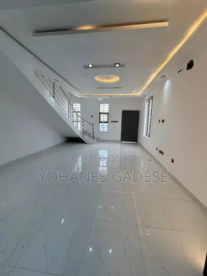 2 Bedrooms Apartment for Sale