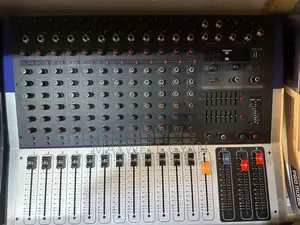 Yamaha 12 Channel Powered Mixer
