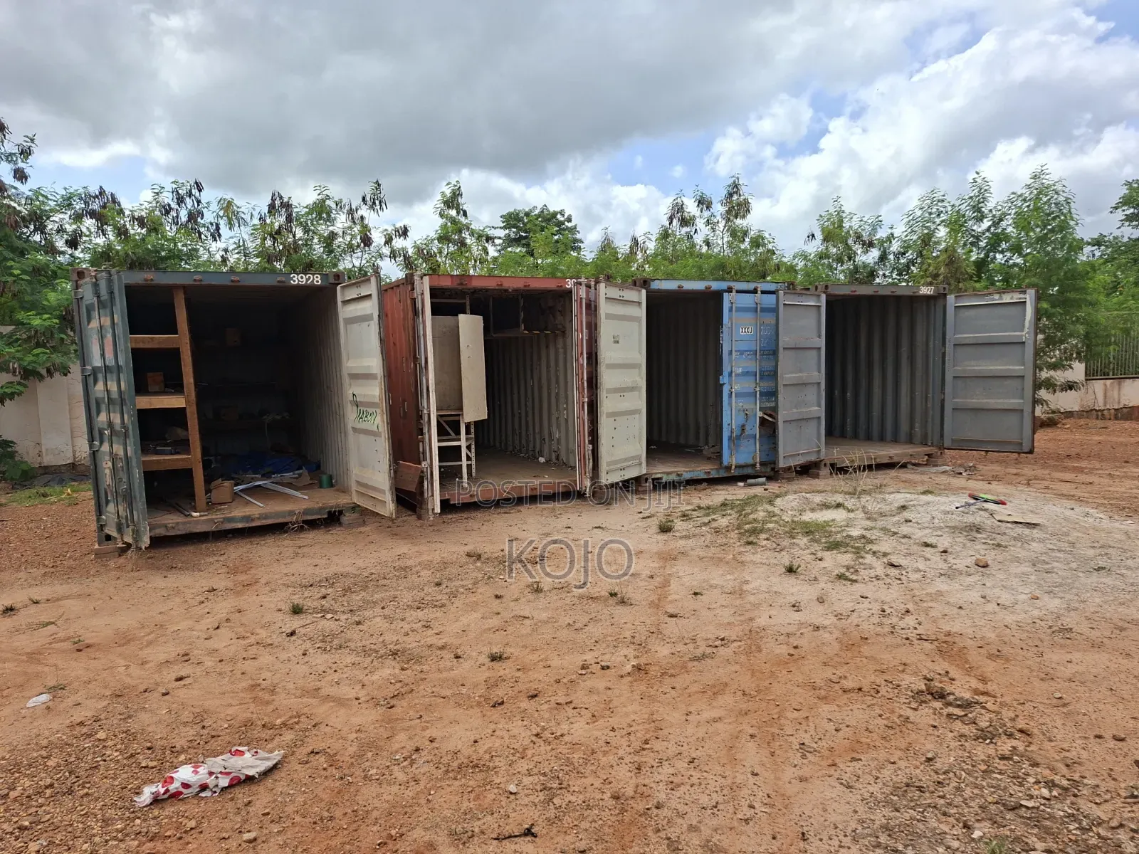 20ft Shipping Containers