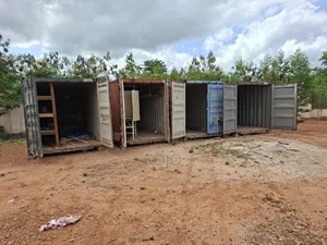 20ft Shipping Containers