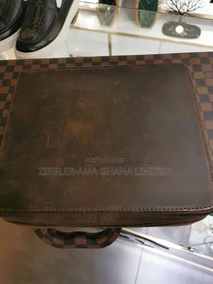 Leather Watch Carrier Case