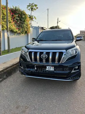 Toyota Land Cruiser Prado 2016 Black