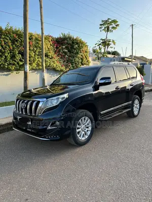 Toyota Land Cruiser Prado 2016 Black