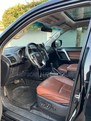 Toyota Land Cruiser Prado 2016 Black
