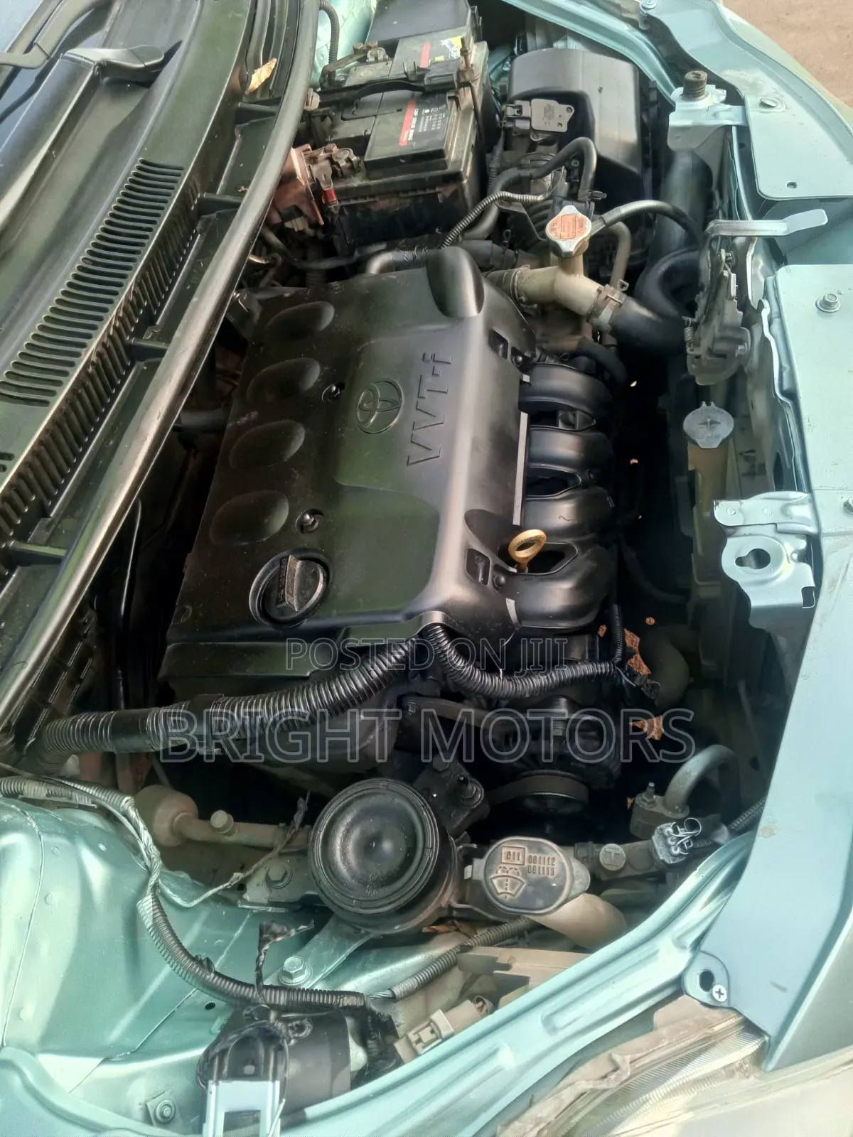 Toyota Yaris Base Sedan 4dr 2010 Green
