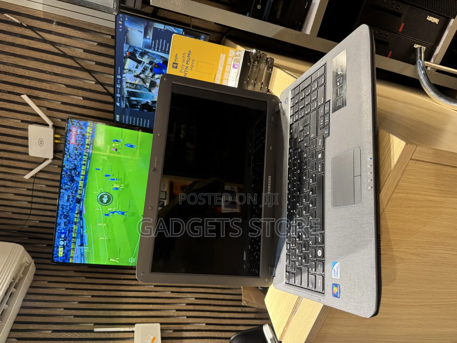 Laptop Samsung 4GB Intel HDD 750GB