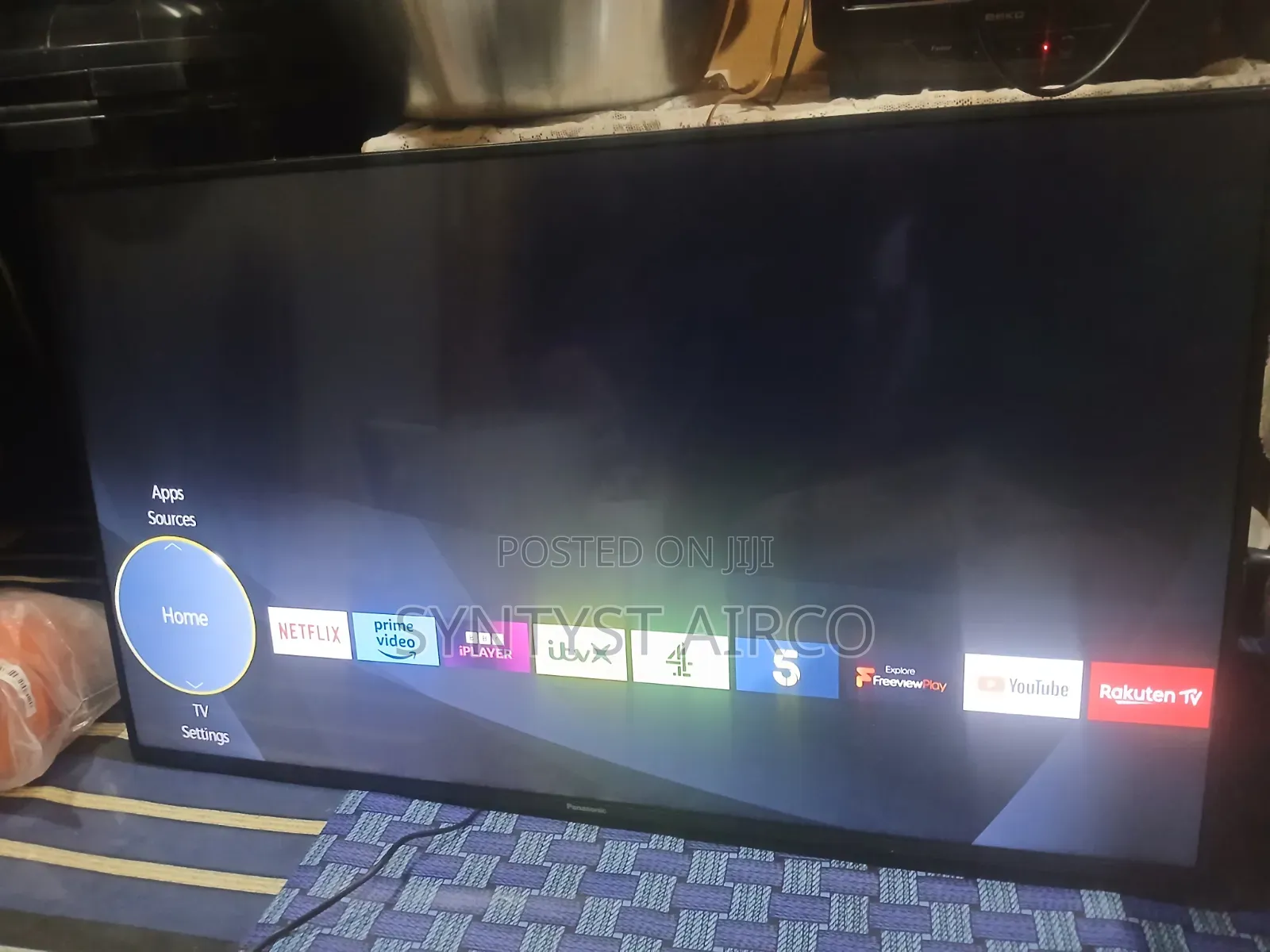 Panasonic 43" Smarttv