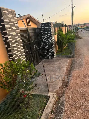Furnished 5bdrm Mansion in Odorgonno for sale